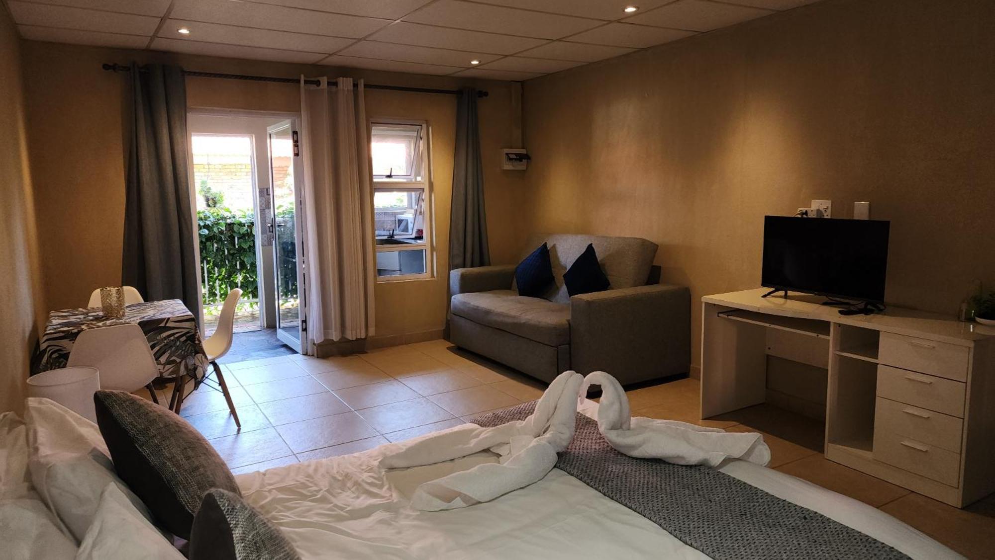 Koi Inn Hartbeespoort Eksteriør billede